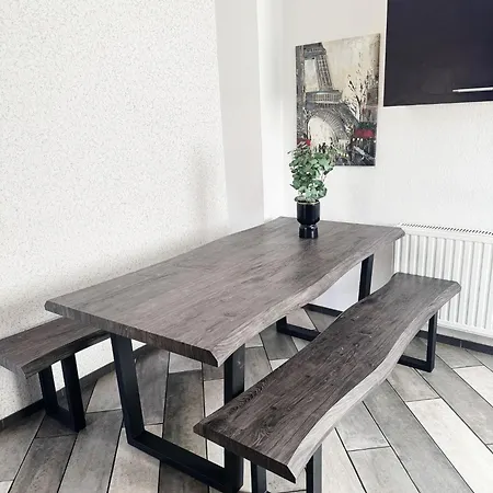 Geraeumiges Haus Im Herzen Juelichs *